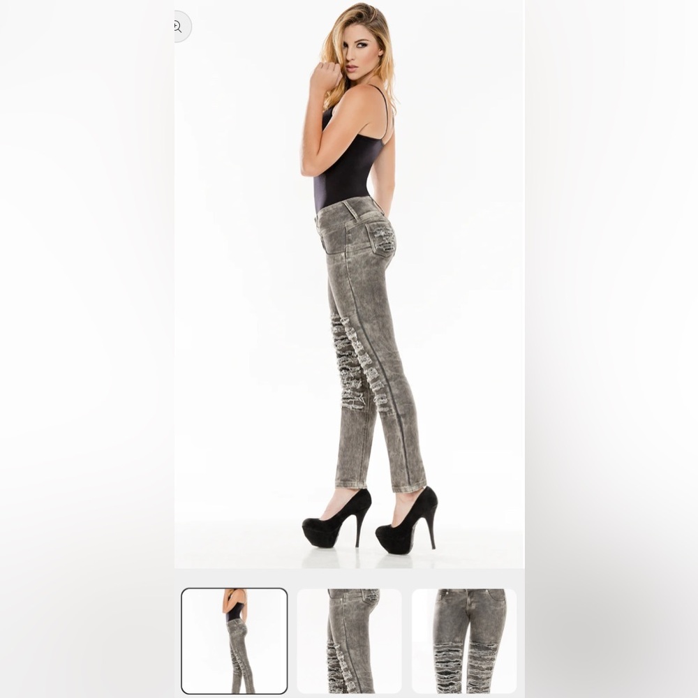 ALEXANDRIA - Push Up Jean by CYSM